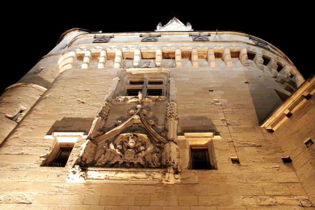 Апартаменты Key To Bordeaux - Fairytale View, 2 Bd + Elevator Экстерьер фото